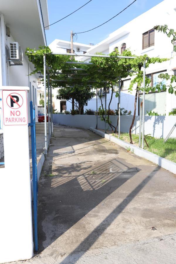Rhodes Town Garden Apartment Родос Экстерьер фото